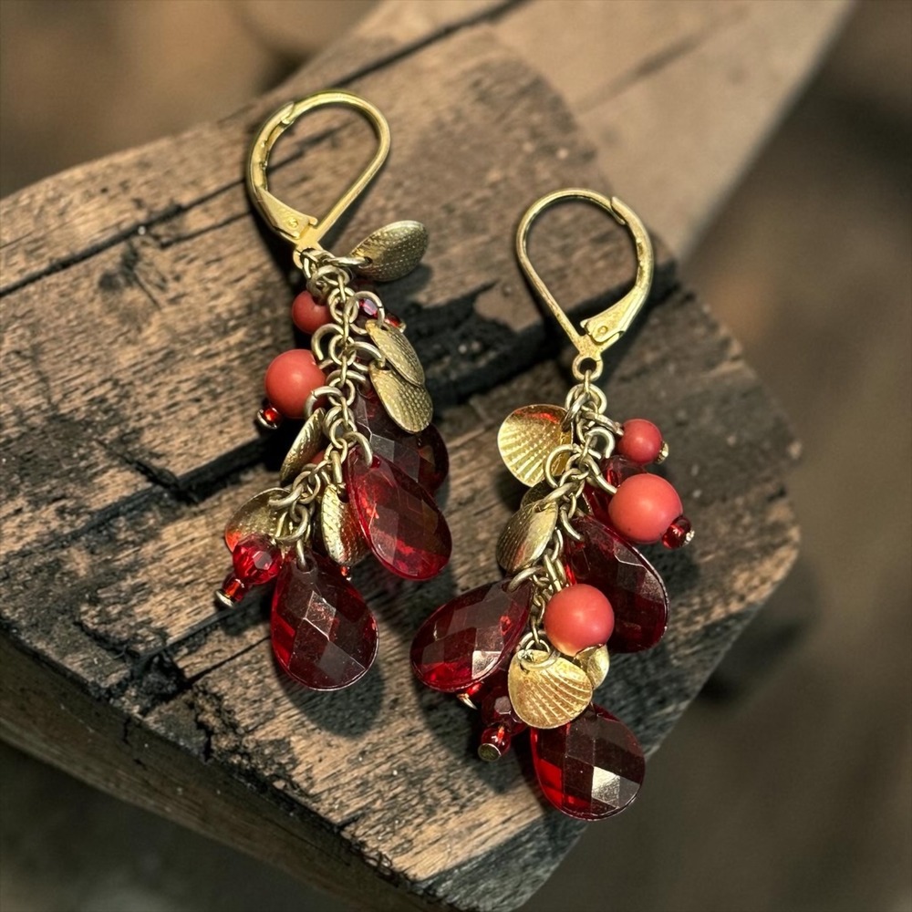 Vintage Red Faceted Bead Dangle Earrings Gold Tone Charm Cluster Boho Retro